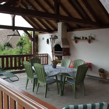 La Maison De 別荘 *